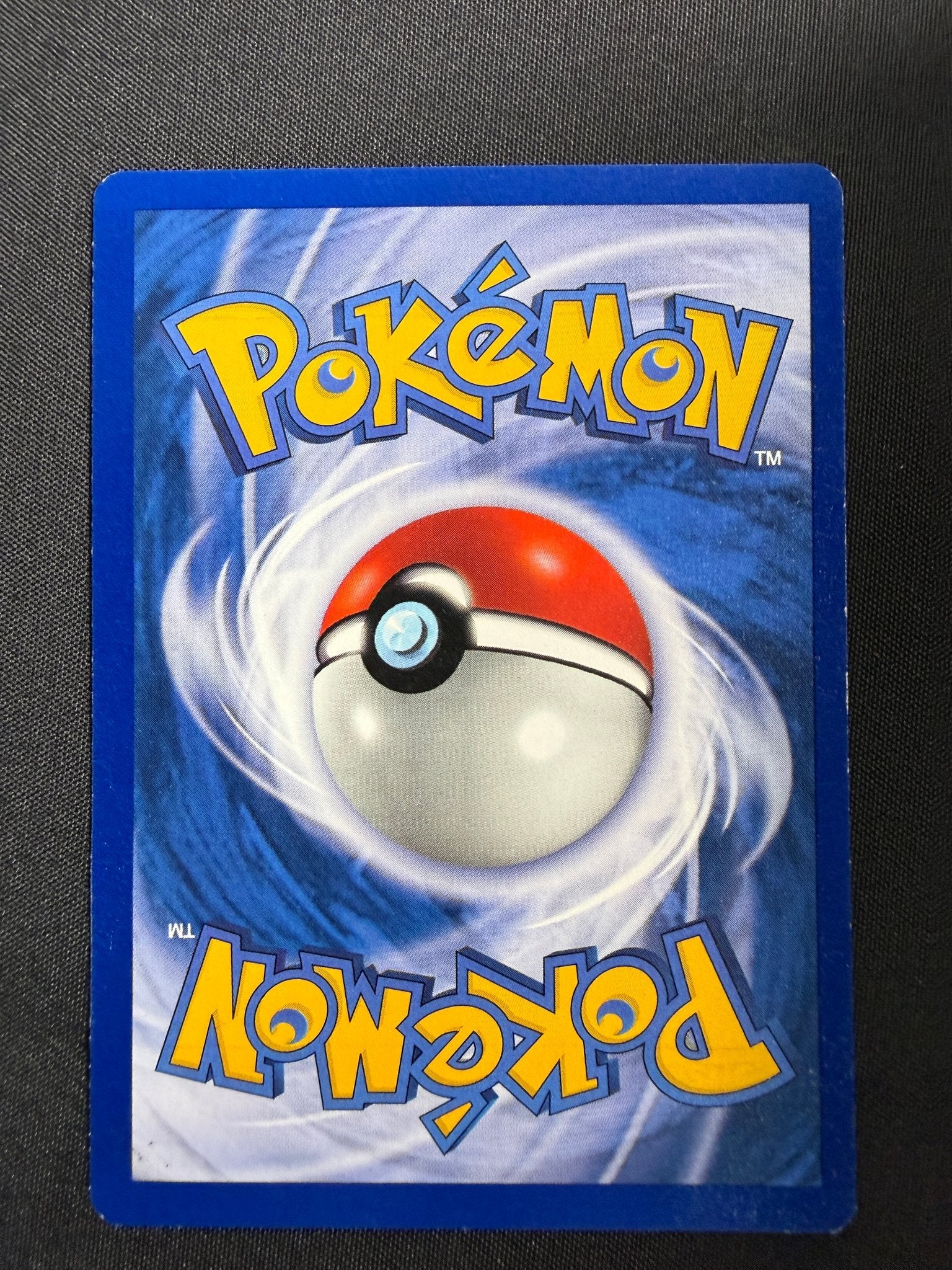 1999 Pidgey Base Set 1st Edition Shadowless 57/102 back