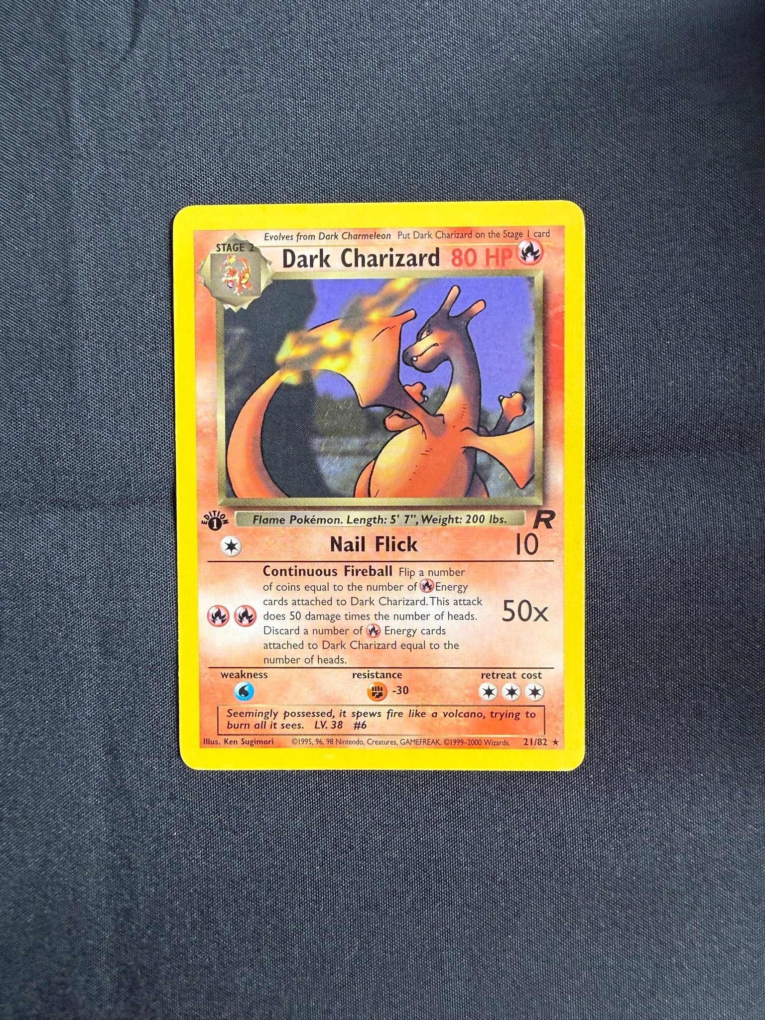 2000 Dark Charizard Team Rocket 1st Edition 21/82 front