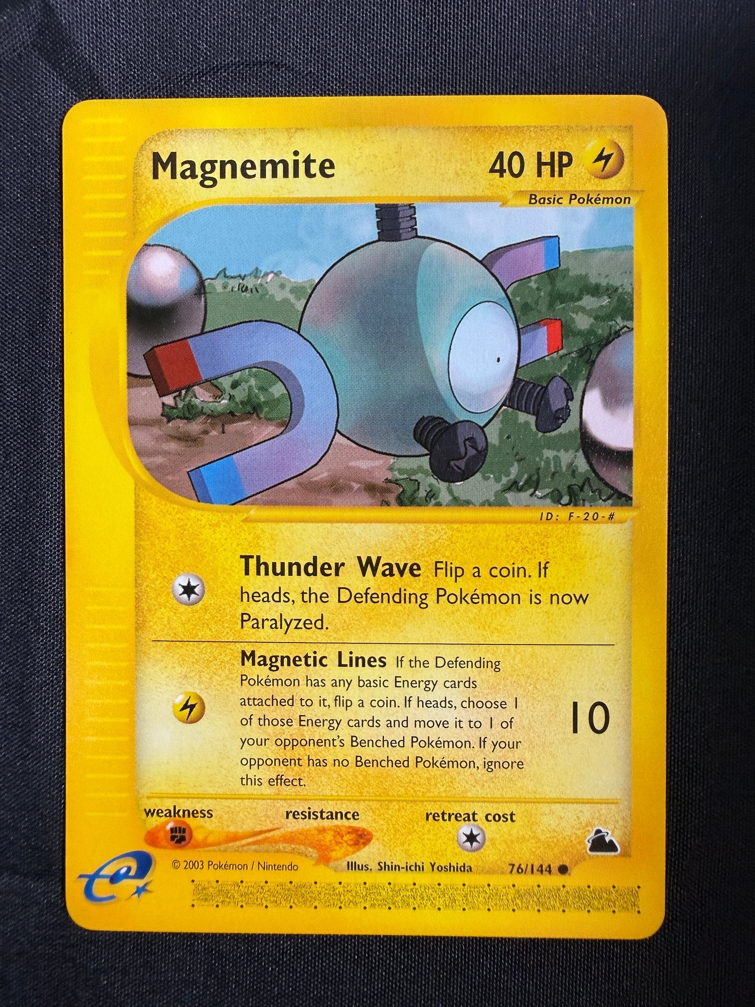 2003 Magnemite Skyridge 76/144 front