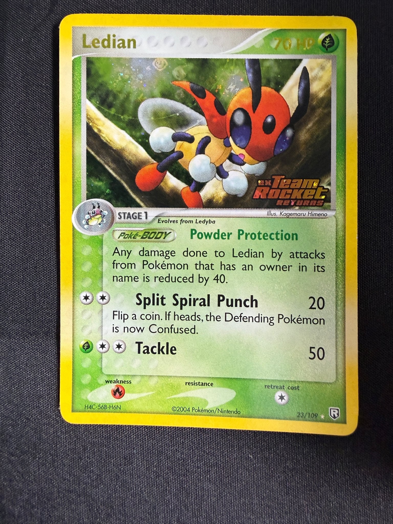 2004 Ledian EX Team Rocket Returns Holo 23/109 front